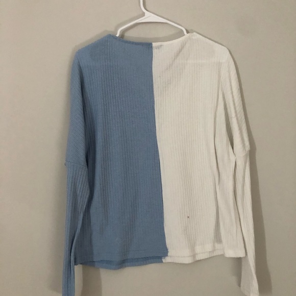 Color block sweater - Picture 2 of 3